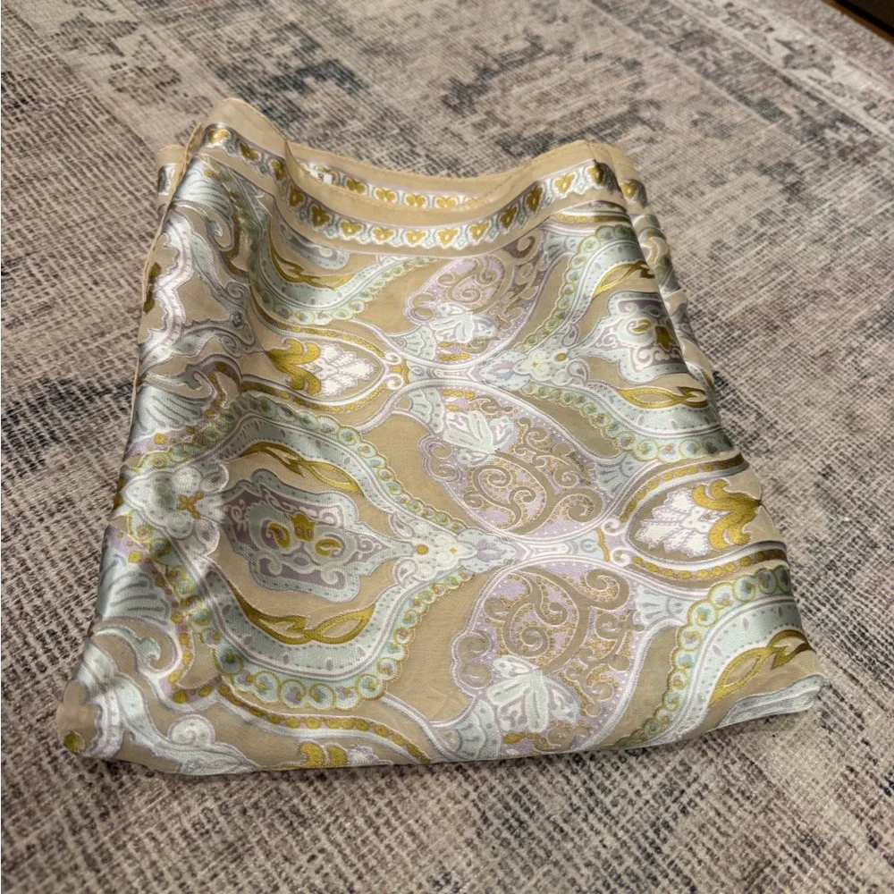 Unbranded silk Elegant Paisley Scarf 66”X20” made in Korea
